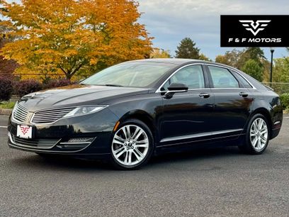 Used 2014 Lincoln MKZ AWD w/ Equipment Group 102A Reserve