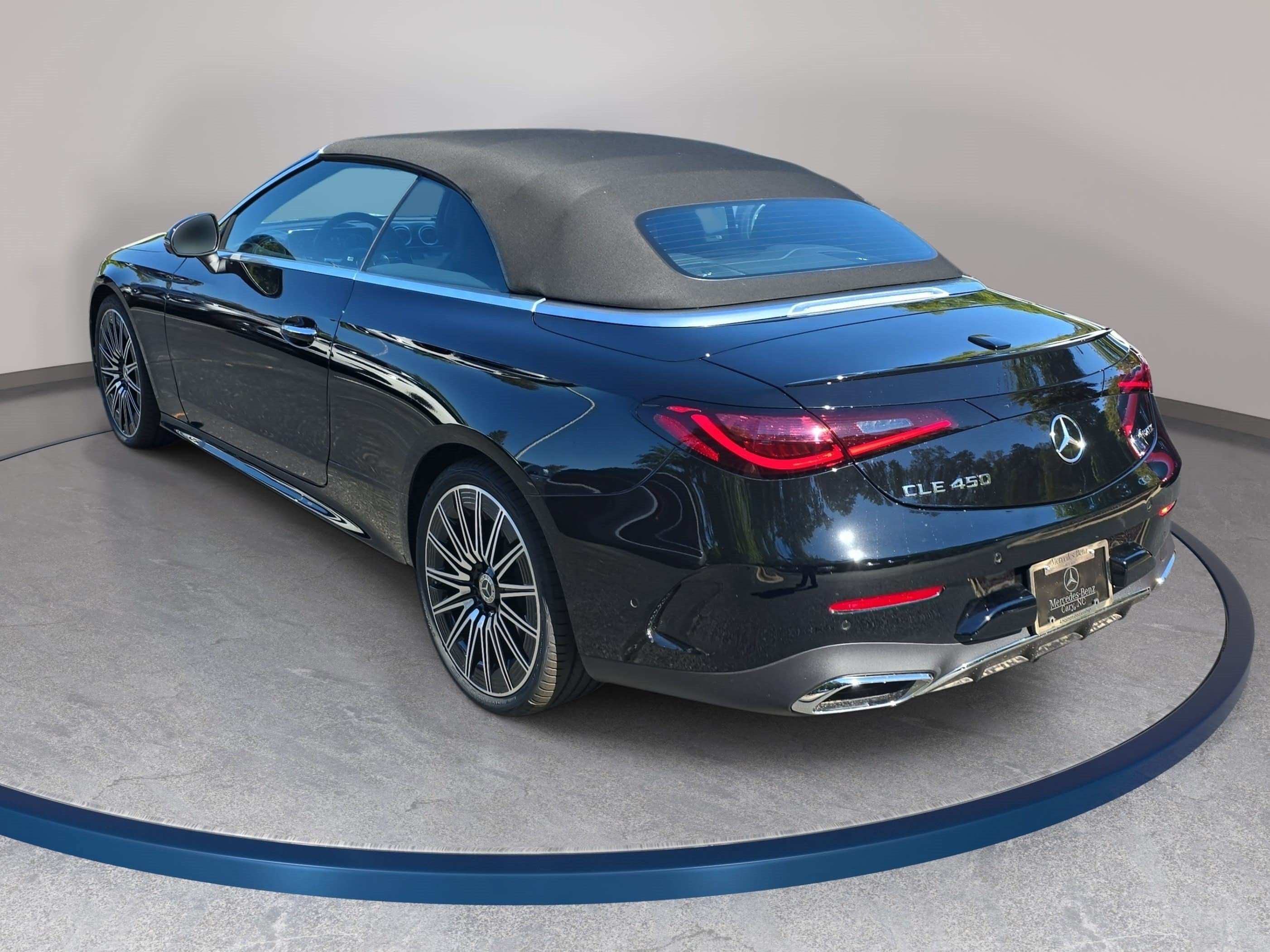 New 2027 Mercedes-Benz CLE 450 4MATIC Cabriolet image 7