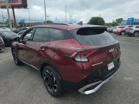 Used 2023 Kia Sportage SX FWD image 7