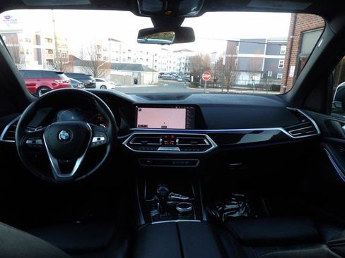 Used 2019 BMW X5 xDrive40i image 24