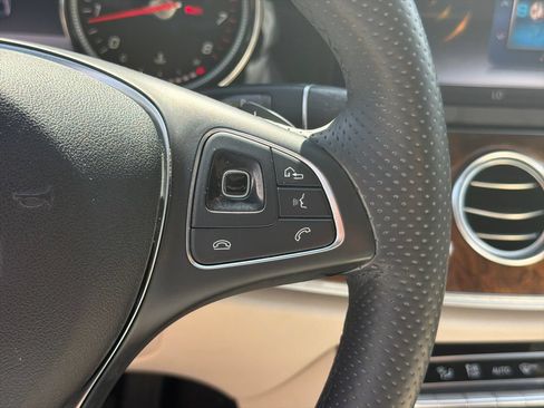 Used 2018 Mercedes-Benz E 300 image 26