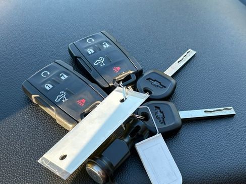 Used 2021 Chevrolet Silverado 1500 Custom Trail Boss image 30