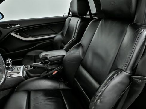 Used 2006 BMW M3 Convertible image 24