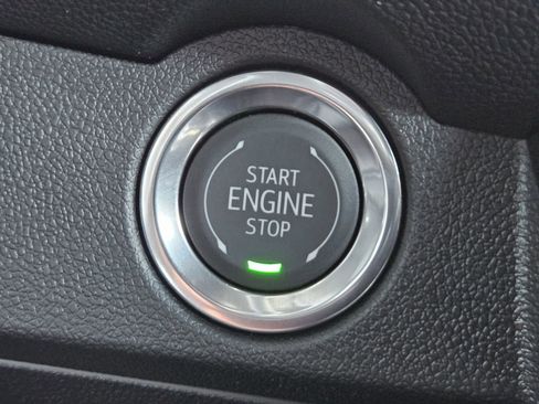 New 2026 Chevrolet Traverse LT FWD image 21