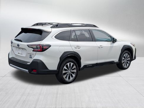 Certified 2024 Subaru Outback Limited AWD/4WD image 7