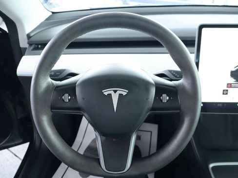 Used 2022 Tesla Model 3 RWD image 19