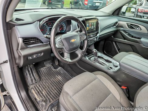 Used 2019 Chevrolet Traverse LT AWD/4WD image 8