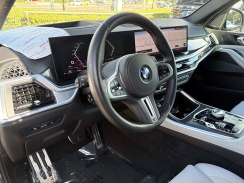 Used 2024 BMW X5 M60i AWD/4WD image 20