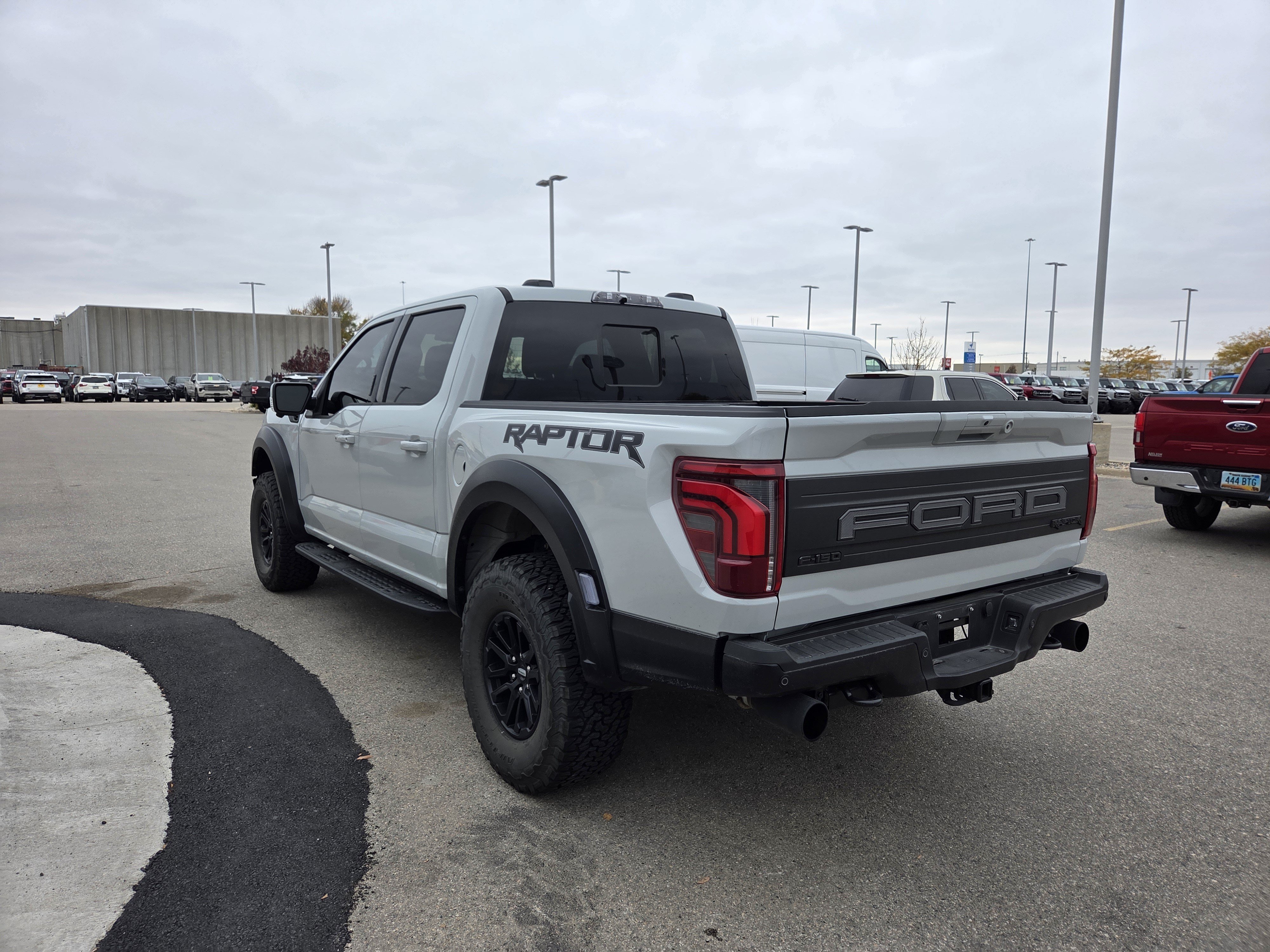 Used 2026 Ford F150 Raptor AWD/4WD image 3