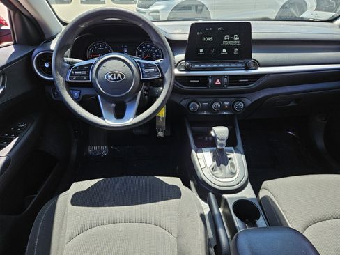 Used 2021 Kia Forte LXS FWD image 11