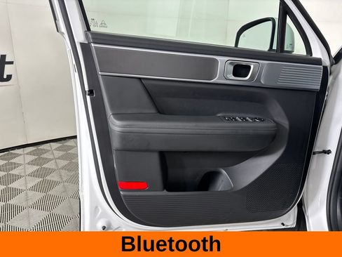 Used 2026 Hyundai Santa Fe SEL FWD image 10
