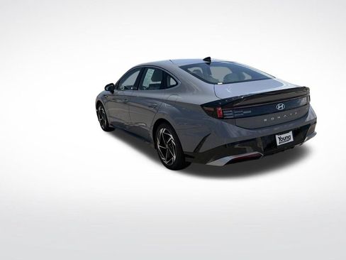 Used 2026 Hyundai Sonata SEL AWD/4WD image 3