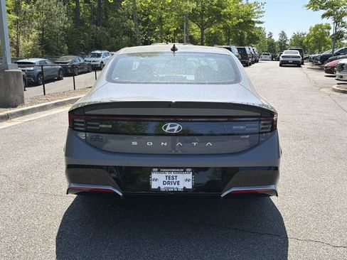 New 2026 Hyundai Sonata SEL FWD image 6