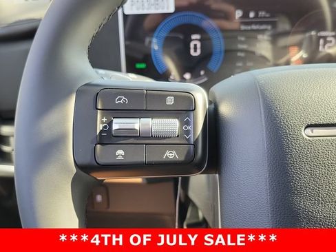 New 2026 Hyundai Santa Fe SE AWD/4WD image 7