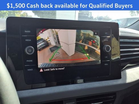 New 2025 Volkswagen Jetta SE image 6