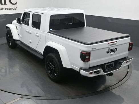 Used 2023 Jeep Gladiator Overland AWD/4WD image 39