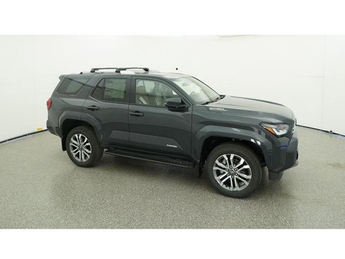 New 2025 Toyota 4Runner Limited image 12
