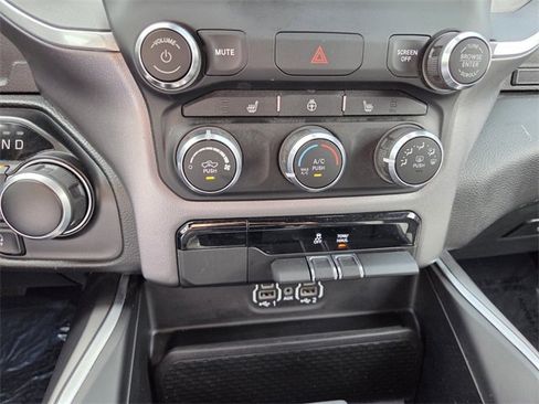 Certified 2023 RAM 1500 Big Horn image 28