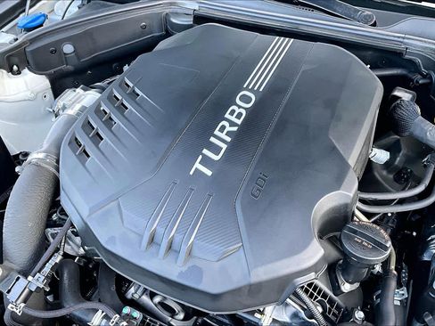 Used 2024 Genesis G70 3.3T Advanced w/ Sport Prestige Package image 32