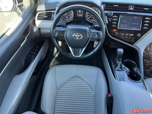 Certified 2018 Toyota Camry SE w/ Protection Package (Q2) FWD image 17