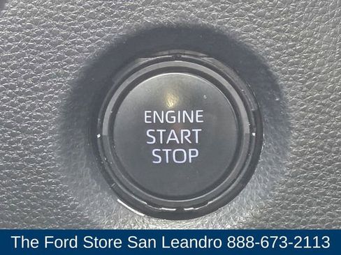 Used 2022 Toyota Corolla SE image 27