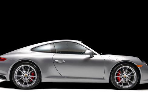 Used 2019 Porsche 911 Carrera S image 2