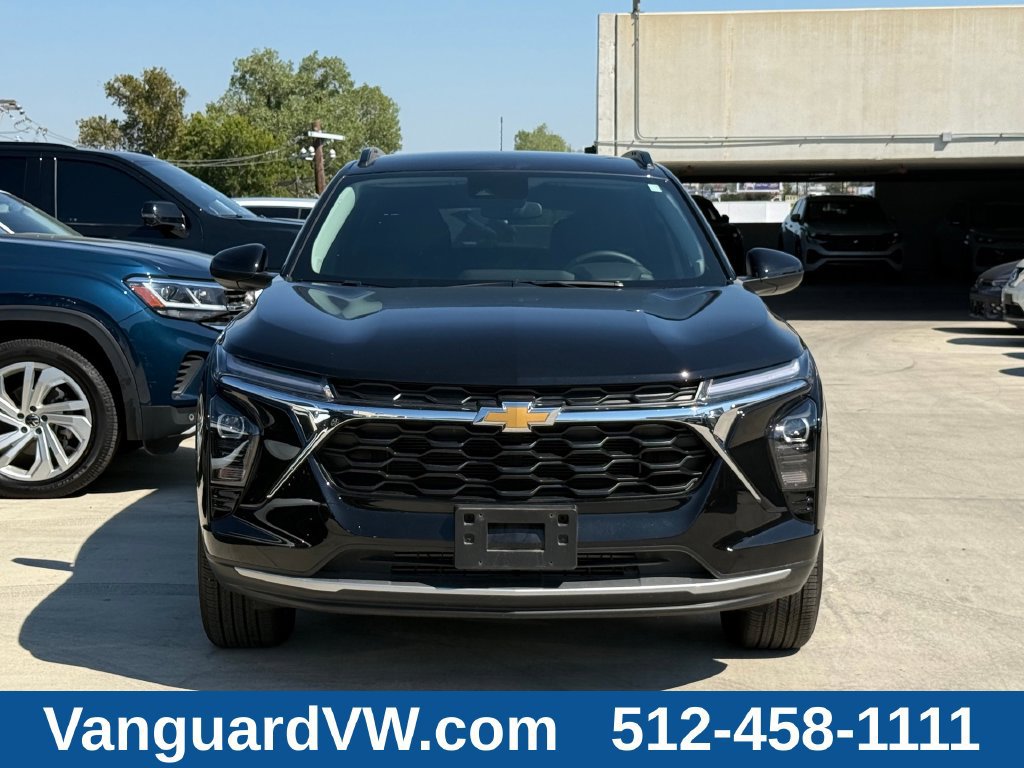 Used 2026 Chevrolet Trax LT w/ Driver Confidence Package FWD image 3