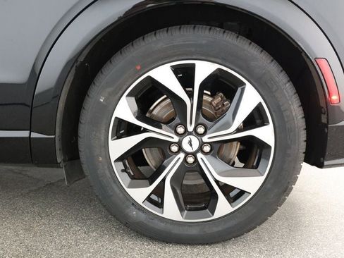 Used 2021 Ford Mustang Mach-E Premium image 7