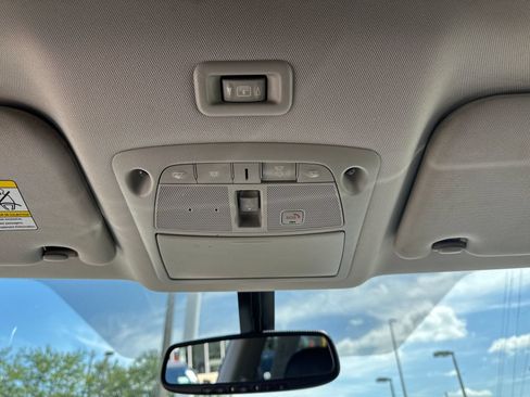 Used 2019 Nissan Pathfinder Platinum AWD/4WD image 35