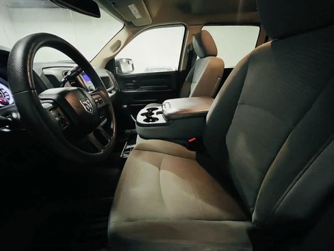 Used 2013 RAM 1500 Express image 16