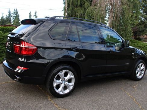 Used 2013 BMW X5 xDrive35i w/ Convenience Pkg AWD/4WD image 3