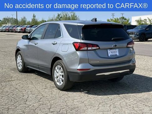 Used 2024 Chevrolet Equinox LT w/ LPO, Floor Liner Package FWD image 3