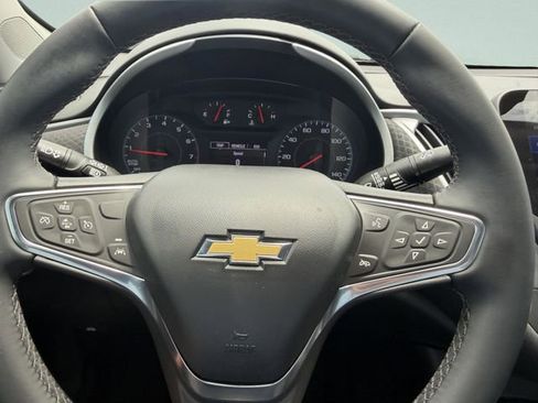 Used 2023 Chevrolet Malibu RS FWD image 26