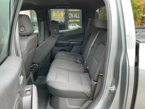 Used 2023 Chevrolet Colorado W/T RWD image 13