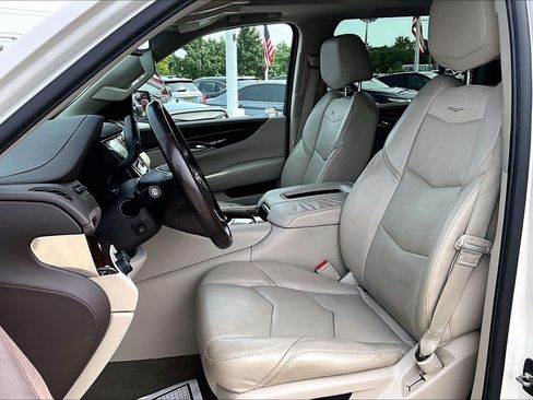 Used 2015 Cadillac Escalade ESV Premium AWD/4WD image 20
