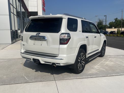 Certified 2024 Toyota 4Runner Limited AWD/4WD image 3