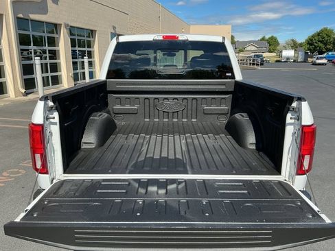 Used 2020 Ford F150 Lariat w/ Equipment Group 502A Luxury AWD/4WD image 12