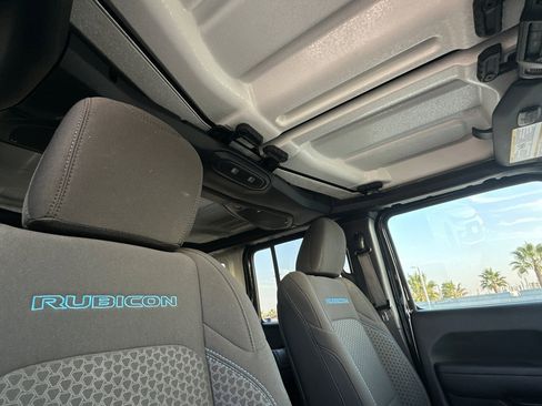 Used 2024 Jeep Wrangler Unlimited Rubicon 4xe w/ Technology Group image 16