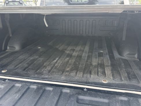 Used 2017 Ford F150 Platinum w/ Equipment Group 701A Luxury image 33