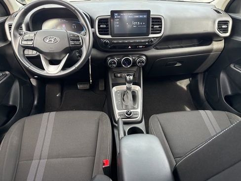 Certified 2023 Hyundai Venue SEL image 4