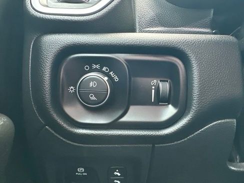Used 2023 RAM 1500 Lone Star AWD/4WD image 27