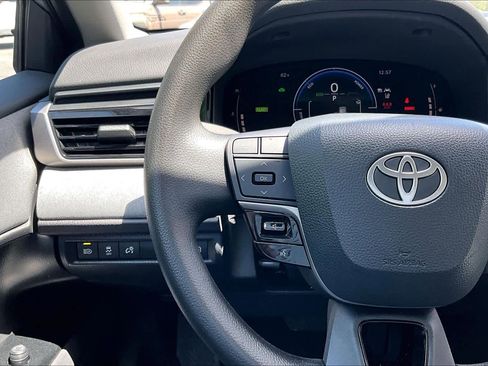 Certified 2025 Toyota Camry LE FWD image 23