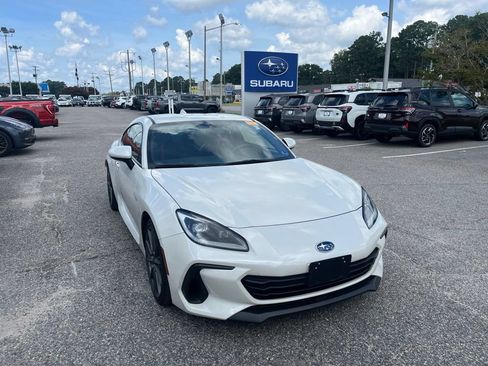 Used 2023 Subaru BRZ Limited RWD image 2
