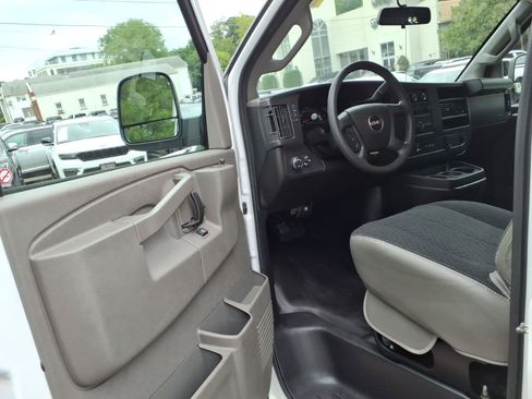 Used 2025 GMC Savana 2500 w/ Driver Convenience Package RWD image 12
