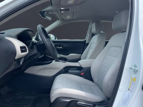 Certified 2024 Honda HR-V LX image 9