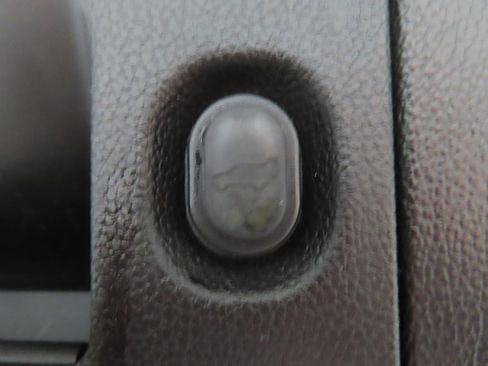 Used 2019 Chevrolet Suburban Premier image 37