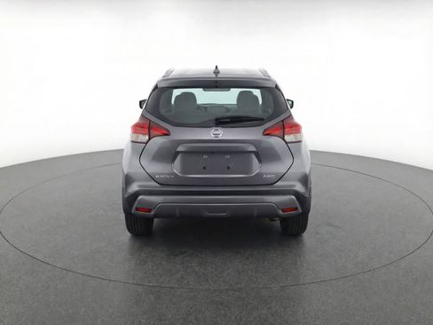 Used 2025 Nissan Kicks SV AWD/4WD image 7