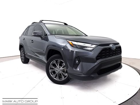 Used 2022 Toyota RAV4 XLE Premium AWD/4WD image 1