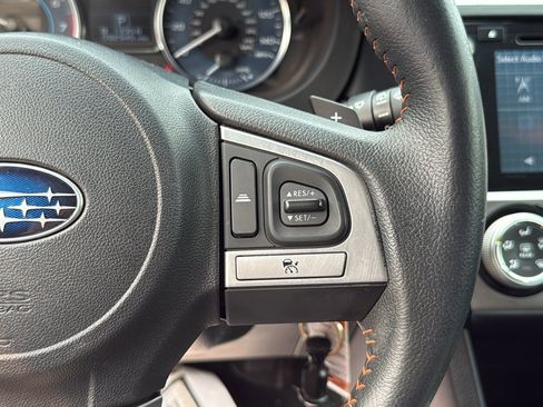 Used 2016 Subaru Crosstrek 2.0i Premium AWD/4WD image 14