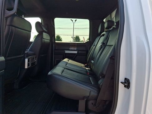 Used 2022 Ford F350 Lariat w/ Lariat Ultimate Package AWD/4WD image 11